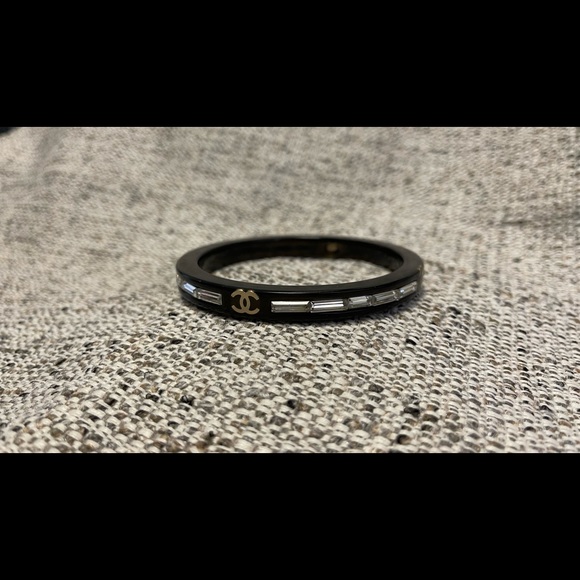 CHANEL Logo Crystal Bangle Bracelet - Picture 4 of 8